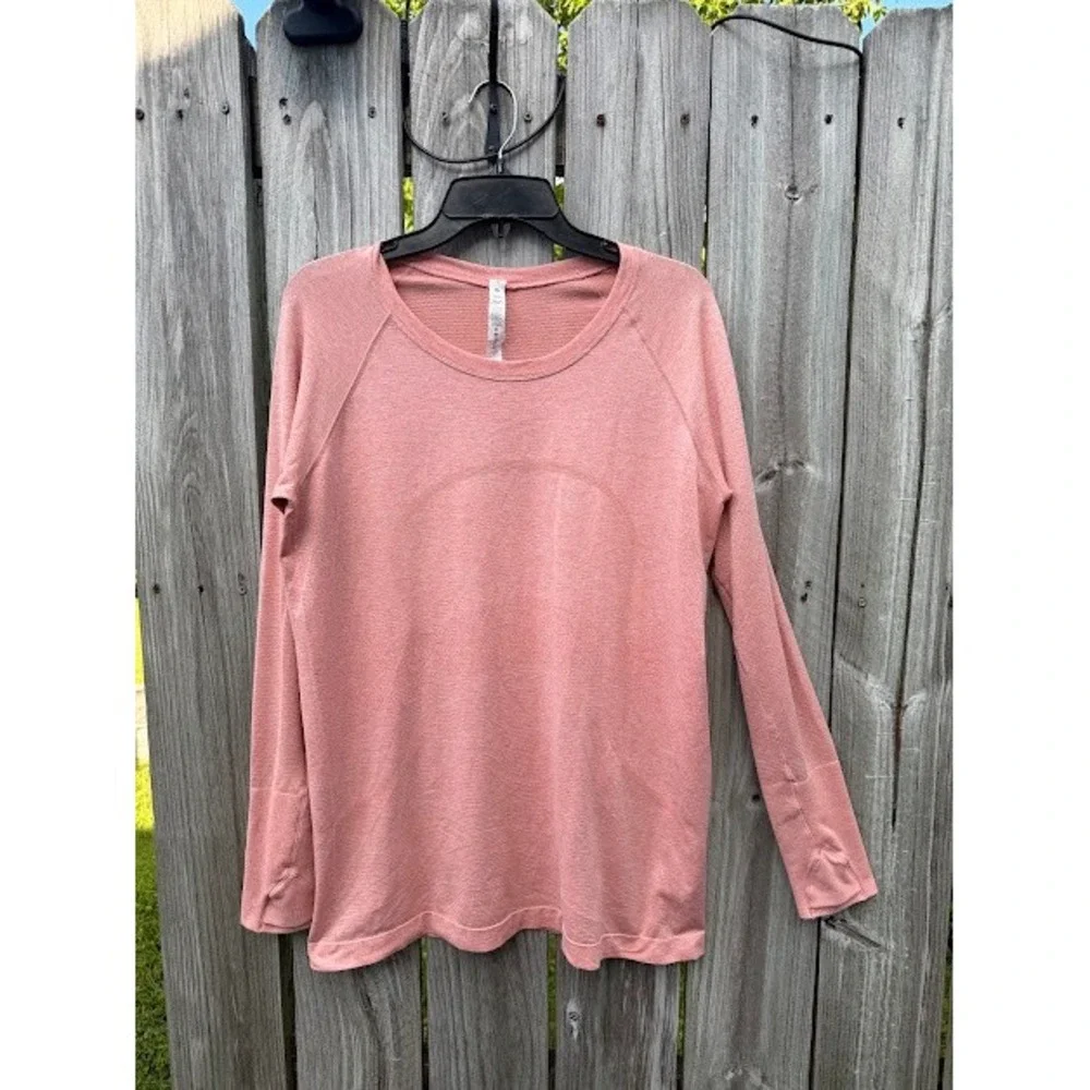 Active Lululemon Top Womens 14 Pink Swiftly Tech Long Sleeve 2.0 Relaxed Fit
